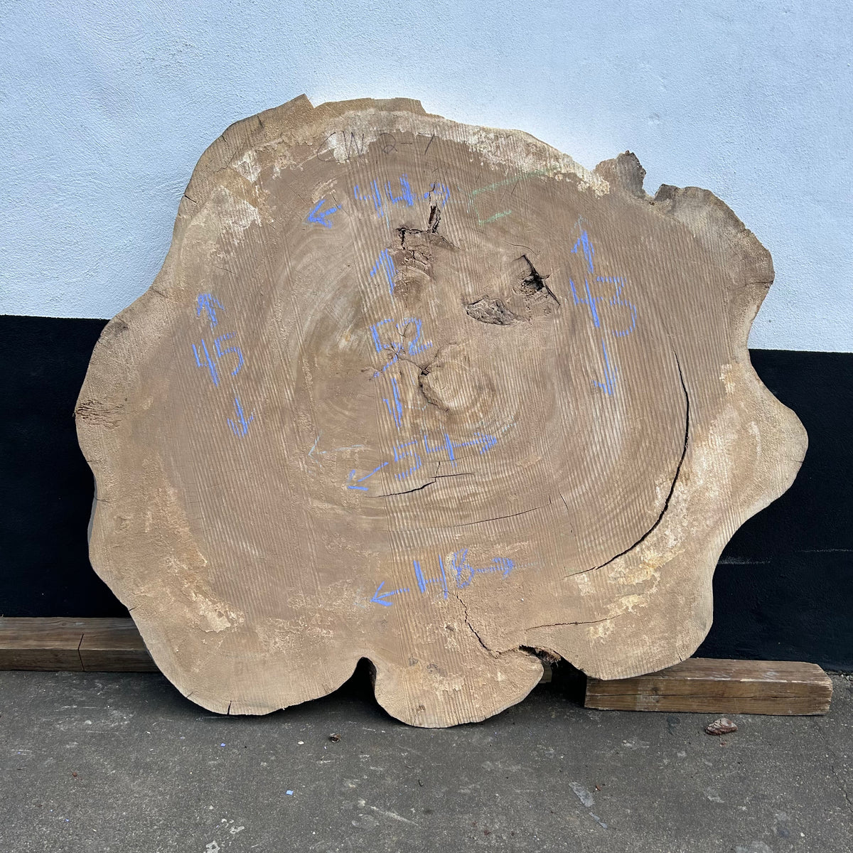 Cottonwood Live Edge Round 44-54"x 43-45" Slab
